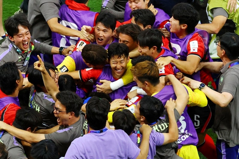 [<b>월드컵</b>] 개막전 잡은 홍명보호…토너먼트 6부 능선 넘었다