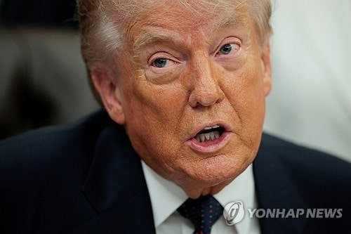 [속보] 백악관 "트럼프, 이란 종전 양해각서 서명"…합의 발효