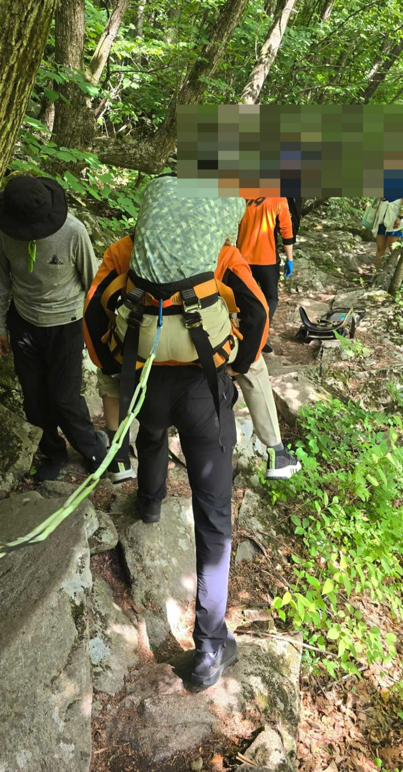 [속보] 설악산 찾은 외국인 등산 중 쓰러져 숨져…주말 산악사고 잇따라