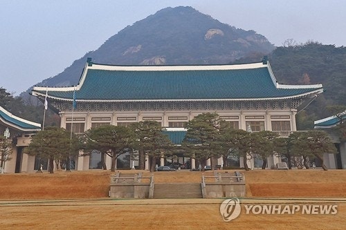청와대, '5·18이 성역됐다' 이병태에 "부적절 처신…엄중 경고"