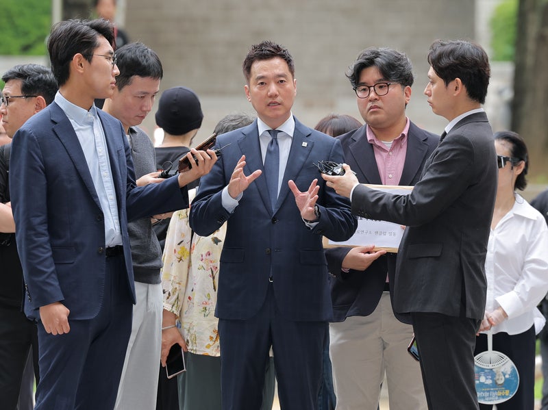 [속보] "김세의, 김수현에 'N번방과 비교 안 돼' 협박"