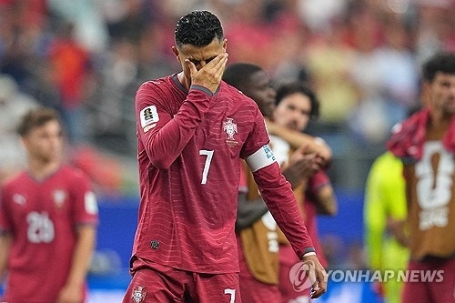 [월드컵] 스페인, 포르투갈 꺾고 8강 진출…호날두 눈물의 퇴장
