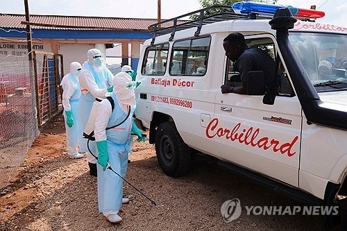 민주콩고 <b>에볼라</b> 확진 3000명 육박…사망자 1300명 넘어서