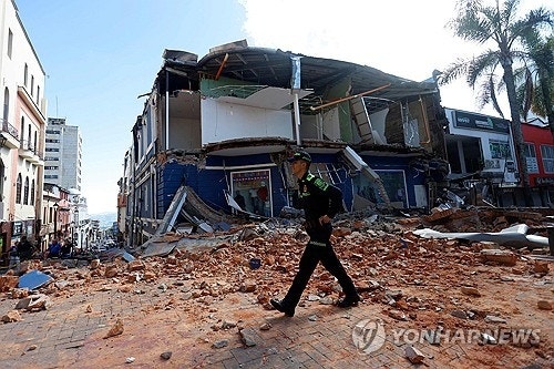 [속보] <b>콜롬비아</b> 규모 7.4 강진…100여명 사망·건물 61채 붕괴