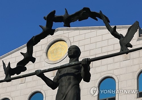 '선피아 카르텔' 의혹 강제수사…합수본, 중앙<b>선관위</b> 등 <b>압수수색</b>