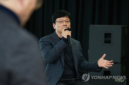 [속보] '<b>8조</b>원대 자산가' <b>권혁빈 이혼소송</b> 오늘 선고…재산분할 주목