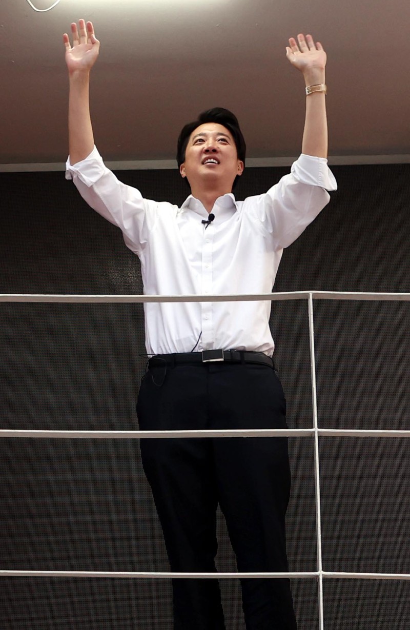 이준석, “<b>이재명 독재 시도</b> 막아내겠다”...개혁신당, 맞고발