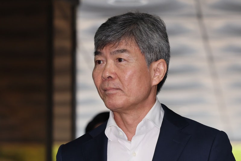 [속보] '<b>김건희 최측근</b>' <b>이종호</b> 전 대표 <b>구속</b>…"증거 인멸 염려"
