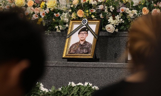 '성전환 후 강제전역' 故 <b>변희수 하사</b>, 대전현충원 안장