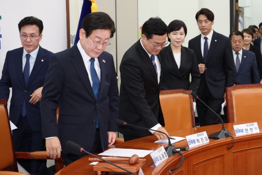 이재명 2기, <b>김윤덕</b> 사무총장·<b>진성준 정책위의장</b> 유임
