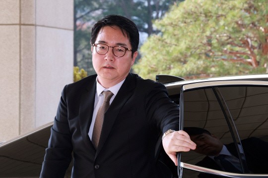 <b>공수처</b>, '尹 석방 지휘' <b>심우정</b> 검찰총장 사건 <b>고발</b>인 조사