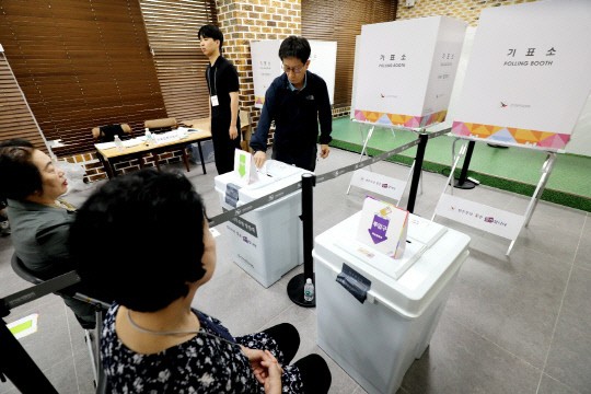 제21대 <b>대선</b> 본투표 3일 오전 6시 시작…자정 무렵 당선 윤곽