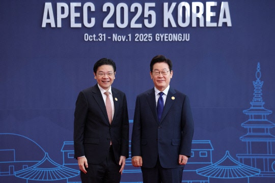 李대통령, 오늘 <b>싱가포르</b> 총리와 <b>정상회담</b>…<b>AI</b>·에너지 등 新성장 <b>협력</b>...