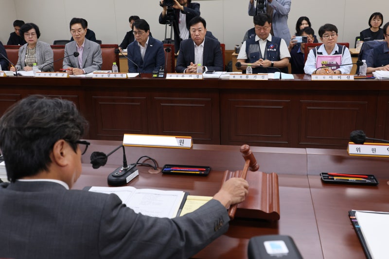 올해보다 16.3% 인상…노동계, 내년 최저임금 1만 2000원 요구