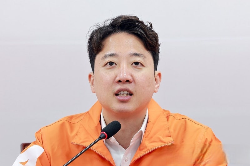 이준석 "'투표용지 부족' 사태, 사전투표 아닌 본투표서…부정선거론자 주장 틀려"