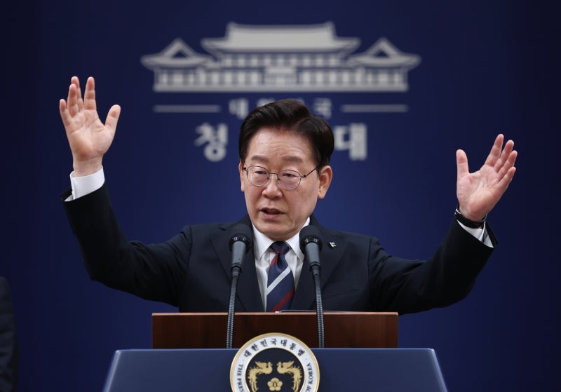 李대통령 "당정, 갈등있는 듯 보여도 더 잘되기 위한 과정"