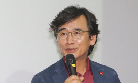 곽상언, 유시민에 "오랫동안 제사상 정치 이익과 한 몸이었는지 의심"