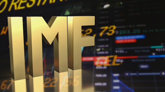 IMF, 올해 한국 성장률 2.6%로 상향…선진국 중 최고 전망