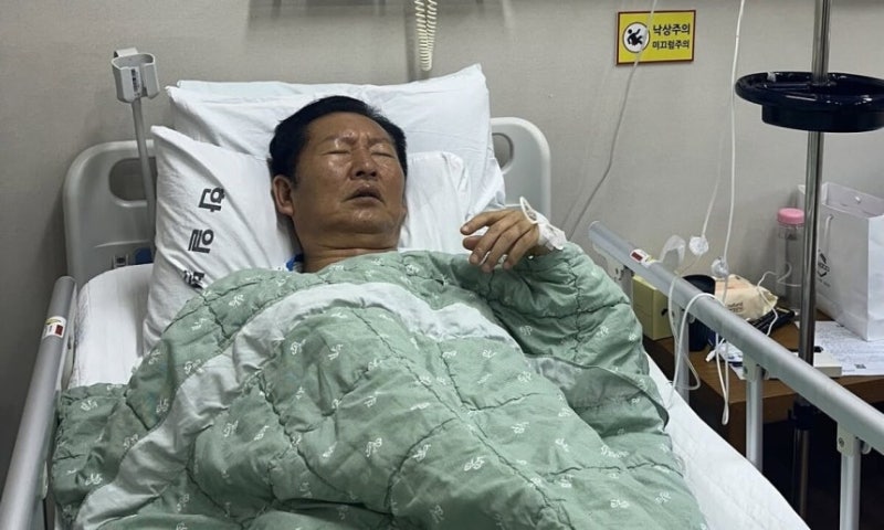<b>정청래</b> "몸 고장나 3일째 병원 신세"…병원 <b>입원</b>한 사진 공개