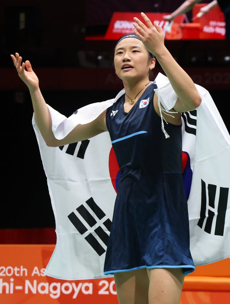 [속보] '배드민턴 여제' <b>안세영</b> 金…<b>AG</b> 최초 '<b>2연패</b>'