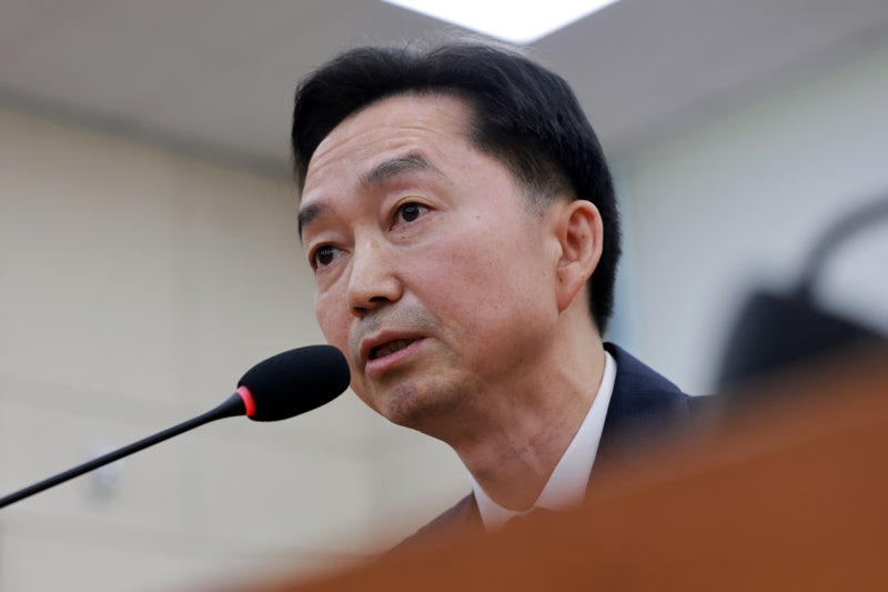 <b>김지용</b> 중수청장 첫 출근…"<b>전담팀 구성</b>·가시적 성과 신속히"