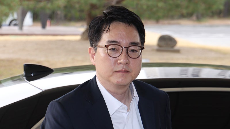 [속보] <b>심우정 검찰총장 사표</b>···7월 2일 퇴임식