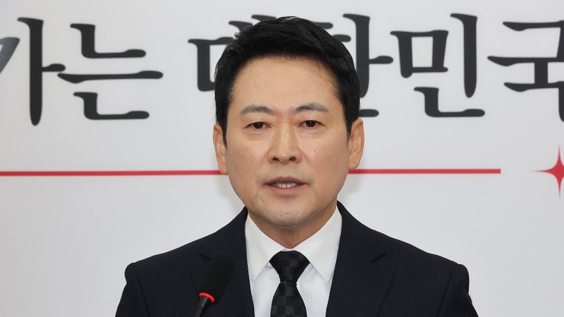 <b>장동혁</b>, 구미 <b>박정희 생가 방문</b>···TK 행보 나서