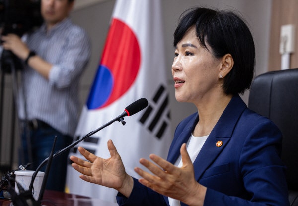 임기 채우고 물러나는 <b>전현희</b> "저는 바다의 딸, 후쿠시마 오염수 저지 힘 보탤...