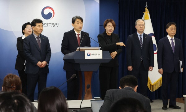 연세의대, 학생 <b>복귀</b> 호소…"3월 24일 이후 추가 <b>복귀</b> 불가능"