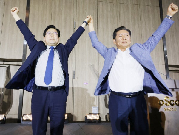 정청래·박찬대 “<b>추석</b> 전 <b>검찰개혁</b> 마칠 것”…표심 경쟁 고조