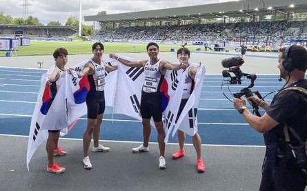 <b>육상</b> 400ｍ <b>계주</b>팀, 하계 U대회 첫 金