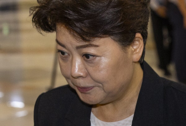 국힘 <b>윤희숙</b> “당 말아먹는 ‘윤 어게인’ 막아야…여연원장 사퇴”