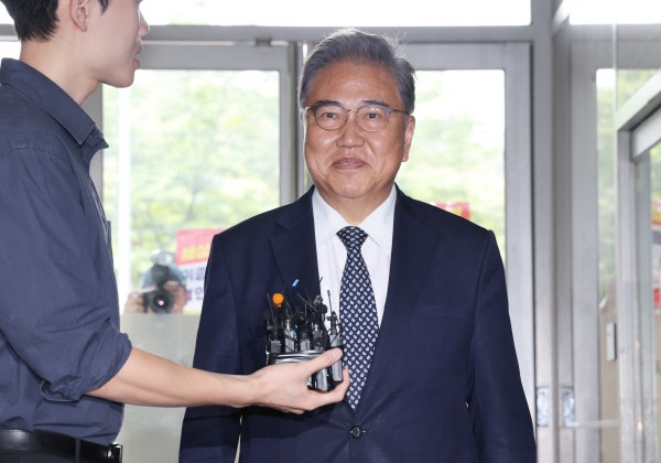 박진 “<b>이종섭</b> 호주<b>대사 임명</b> 대통령실 지침 있었다”