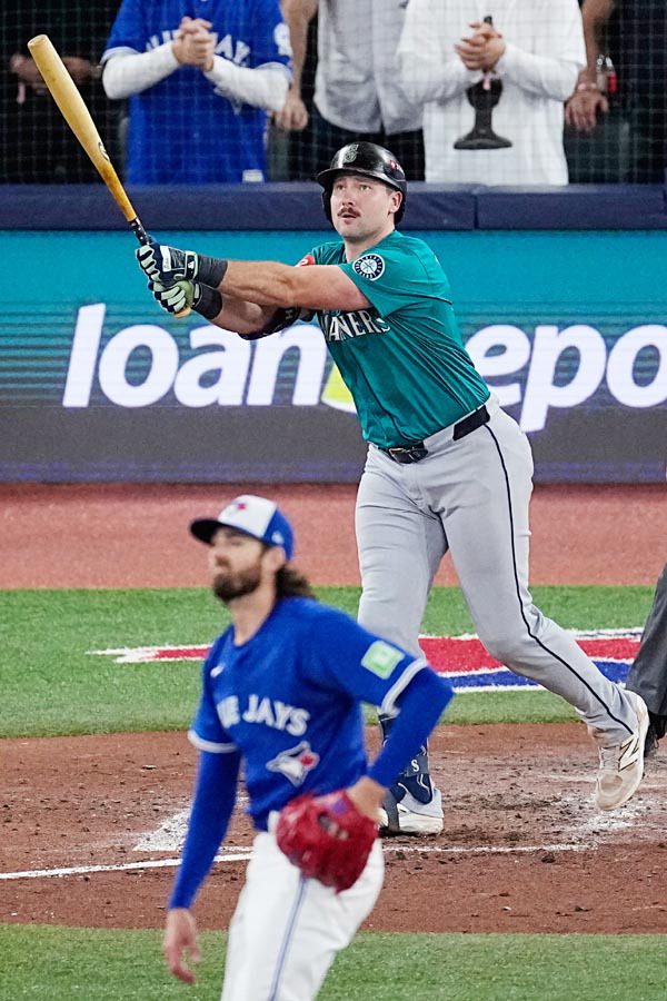 ‘홈런왕’ 롤리 동점포…<b>시애틀</b> ALCS 1차전 기선 제압
