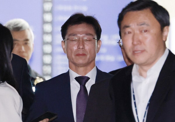 '채 상병 순직' <b>임성근 구속</b>…<b>이종섭</b>은 영장 <b>기각</b>