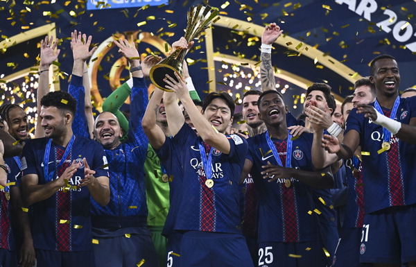 <b>이강인</b> 타고난 우승 福…PSG, 올해 <b>6관왕</b> 대기록