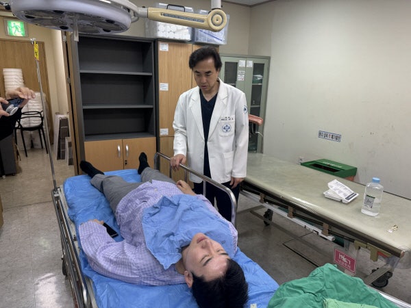 [속보] 개혁신당 정이한 전 부산시장 후보, ‘음료 테러’ 자작극 혐의로 경찰 입건