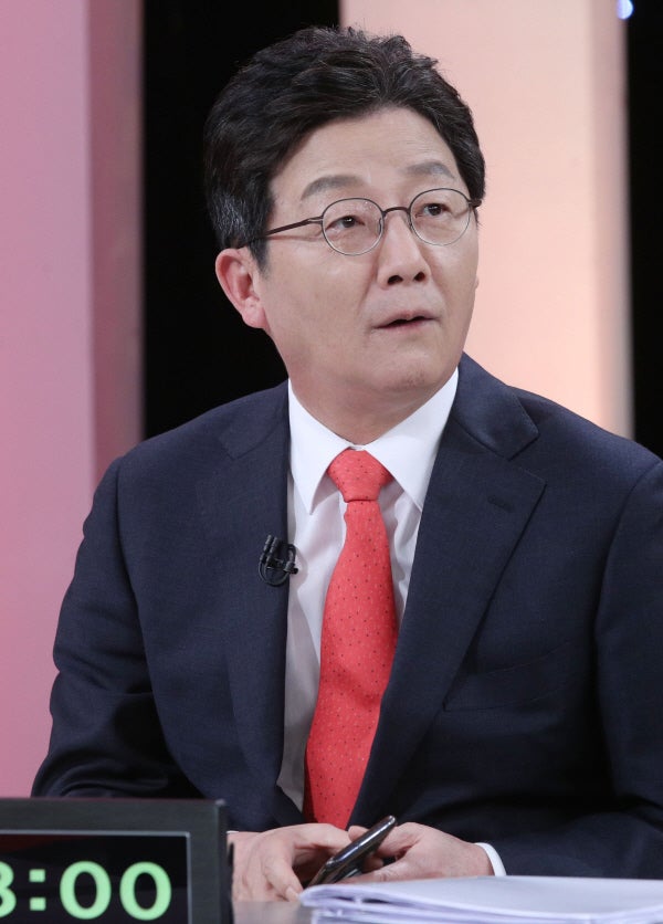 [속보] 딸 교수 특혜 임용 의혹 유승민 불구속 입건…경찰 혐의 포착