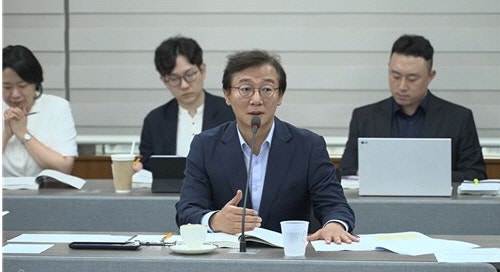 전재수 “낙동강 제방 쌓아 부지 확보…동서 격차 해소 도구로”