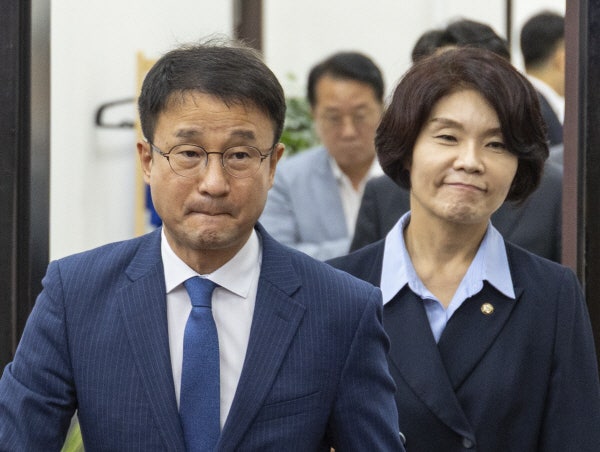 민주, <b>당 대표 경선</b>에 선호투표제 도입 수순