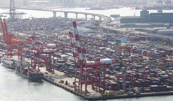 전국 <b>7월 산업생산</b> '<b>보합</b>'…소비 2.4%↓·설비투자 7.5%↑