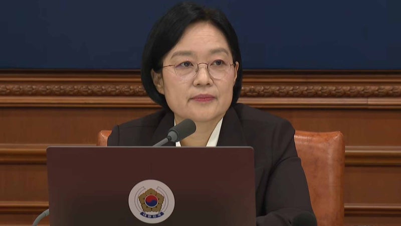 [속보] <b>정부</b>, '<b>미프진</b>' <b>도입</b> 공식화…임신 9주 이하 대상 단계적 시행