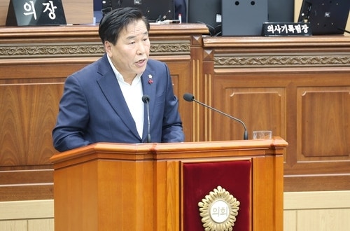 국힘 <b>창원시</b>의원 "비상계엄, 헌법 최고 수호자의 직무수행".."일베스러워...