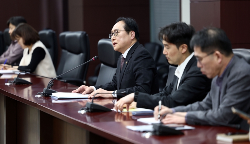 ▲ 미국 신정부 대응 업계간담회 주재하는 정인교 통상교섭본부장 [연합뉴스]
