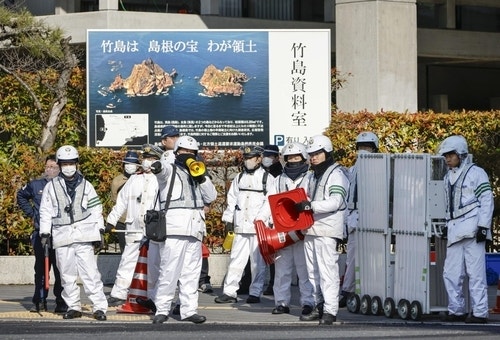 日<b>산케이</b> "韓 70년 이상 <b>독도</b> 불법점거"..<b>서경덕</b> "폐간해야"