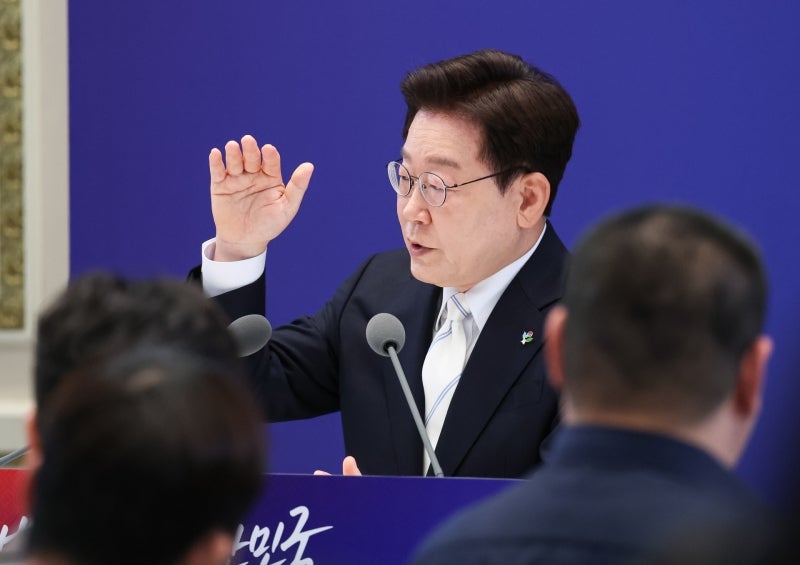 李대통령 "부동산 세제, 7월 정리가능…공급책도 조만간 발표"