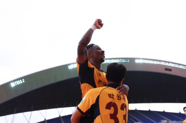 ▲2골 2도움으로 승리를 견인한 광주FC 바 루아 [광주FC]