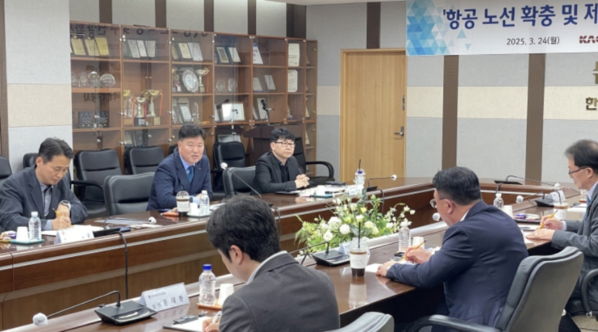 弼ȯ ְ 24  װ 뼱 Ȯ    Ȱȭ Ŀ ռ ߾ϰ ִ.( ߾. ѱװ ְ )  