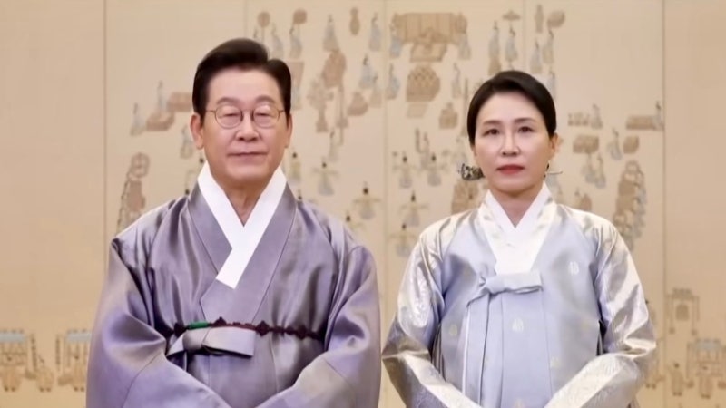 “<b>민생</b>의 한가위, 책임의 대통령”… 이재명 대통령, 첫 추석 메시지에...