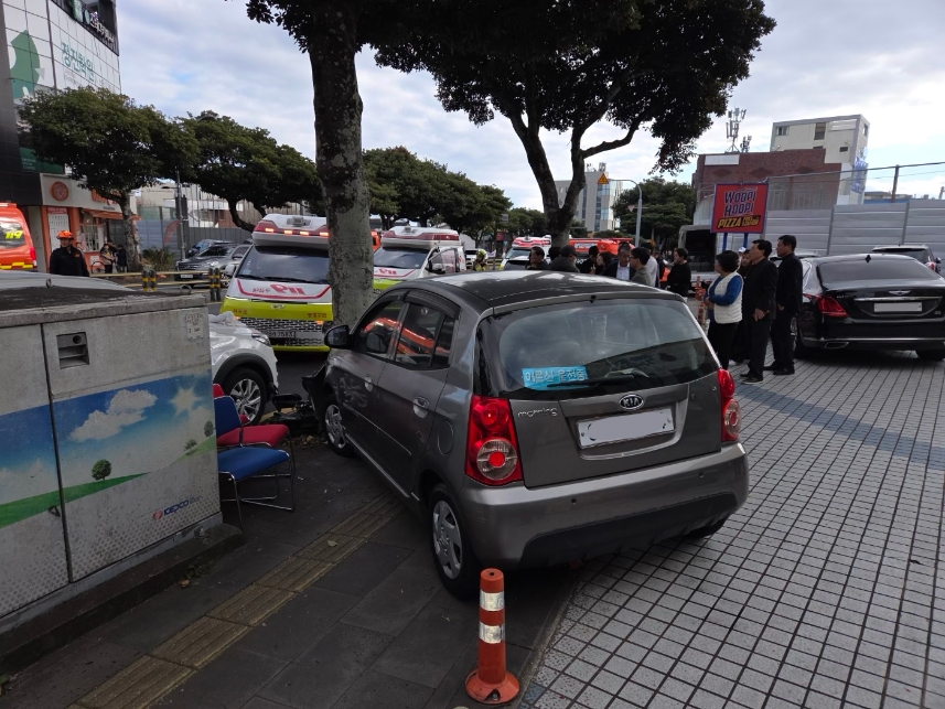 급발진 주장 사고 현장 (제주도 소방안전본부)